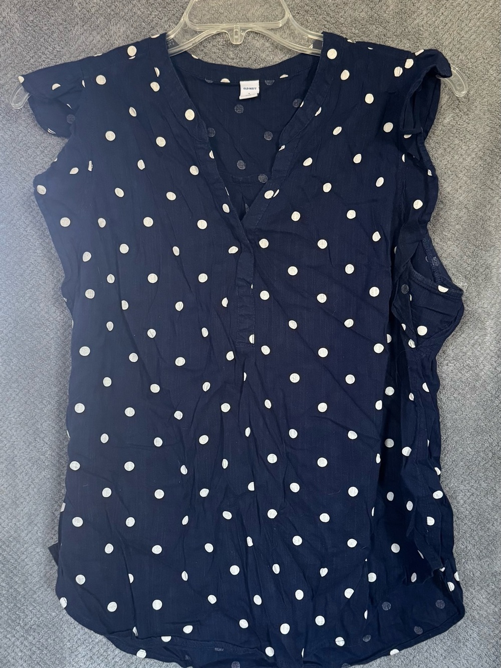 Old Navy Navy Blue Polka Dot V-Neck Cap Sleeve Top